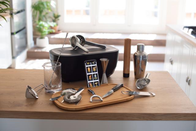 Cocktail kit